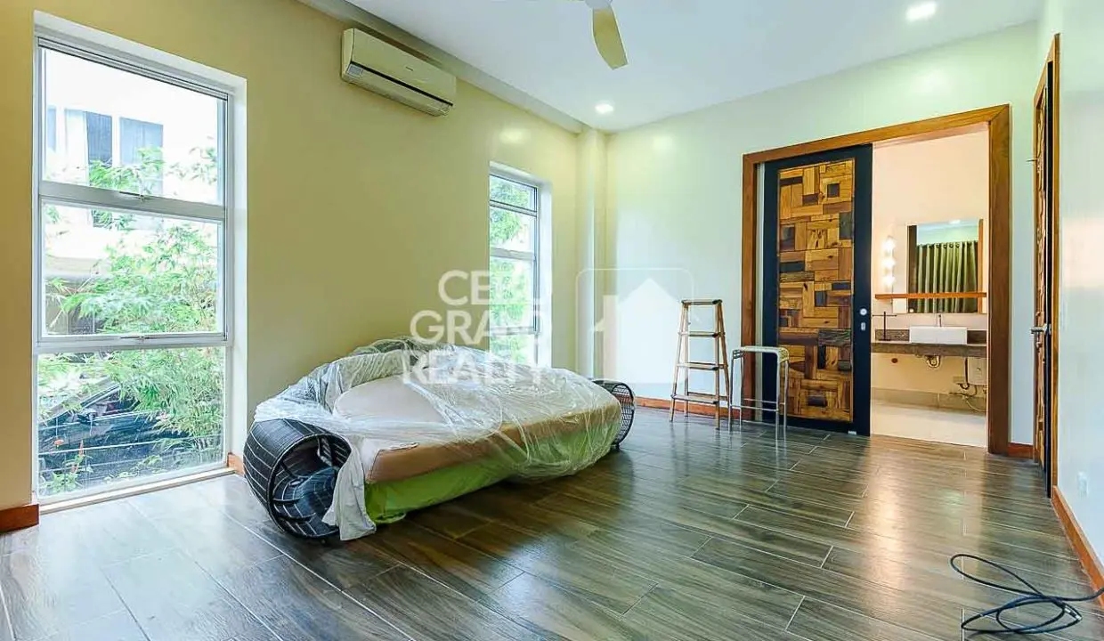 RHPB3 Exquisite Modern 3br House for Rent w Panoramic Views - Cebu Grand Realty (9)