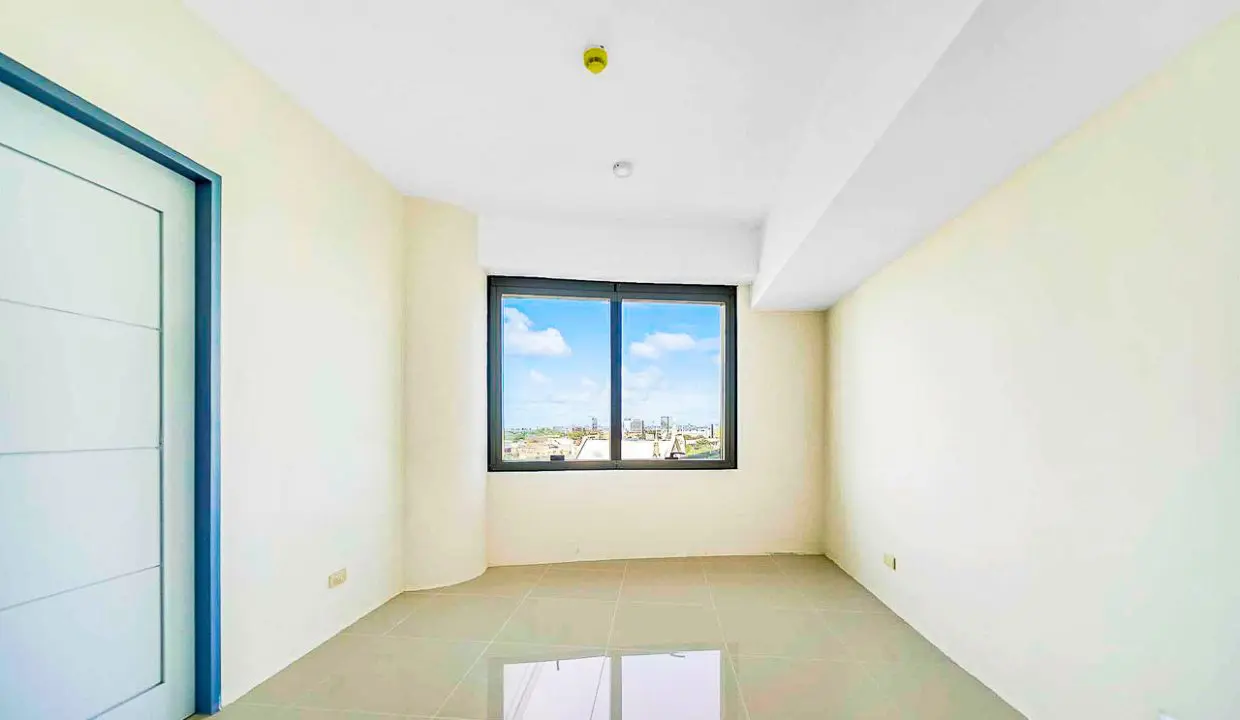 SRBJT1 Elegant High-Rise Condo with Stunning Views in Mandaue City - Cebu Grand Realty (5)