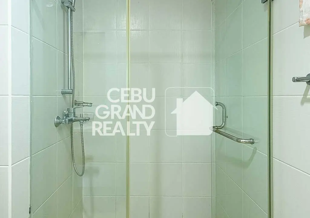 RCMP19 Refined Condo with Bespoke Kitchen and City Views In Marco Polo Residences - Cebu Grand Realty (16)