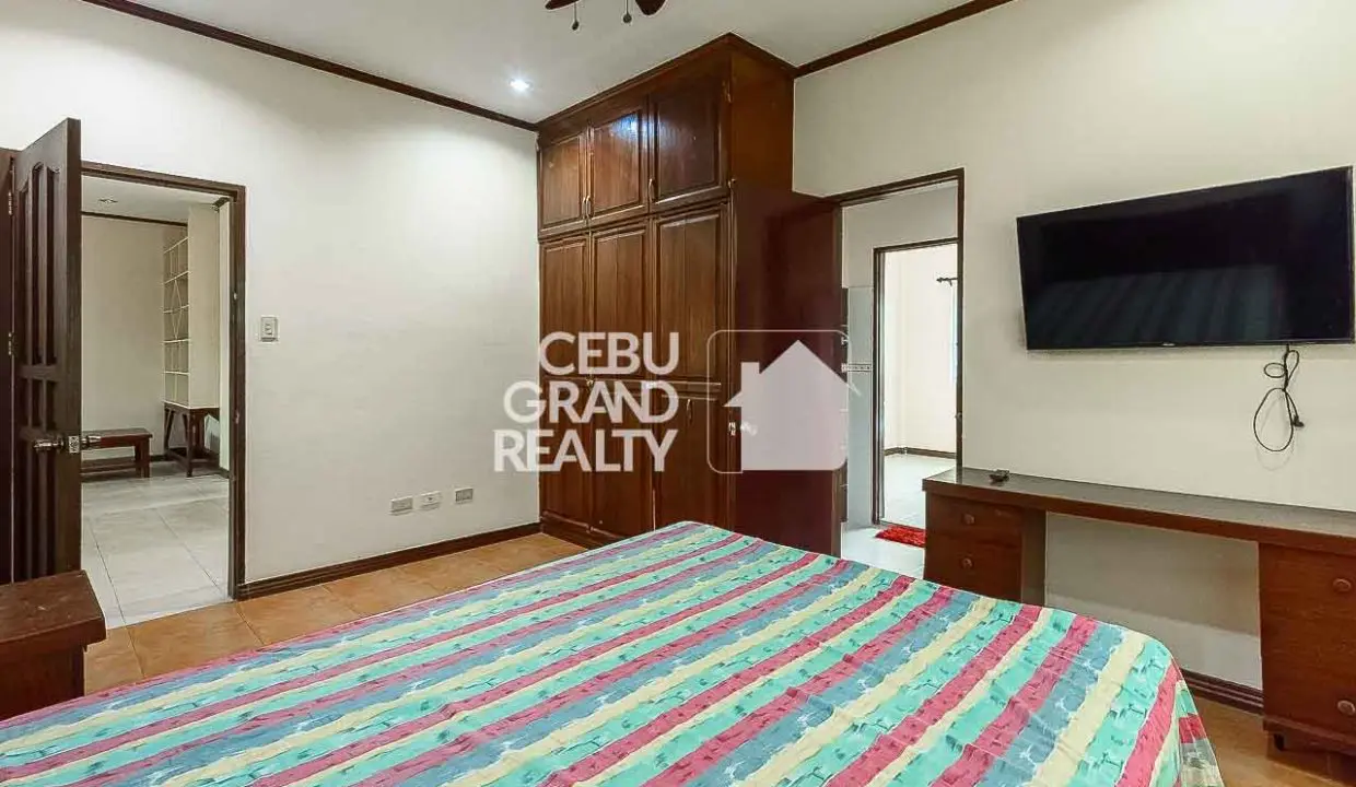 RHSUH6 Elegant Family Home with Ample Outdoor Space in Talamban - Cebu Grand Realty (15)