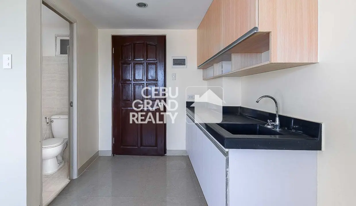 SRBEN2 Contemporary Studio Unit with City Views in Mandaue City - Cebu Grand Realty (7)