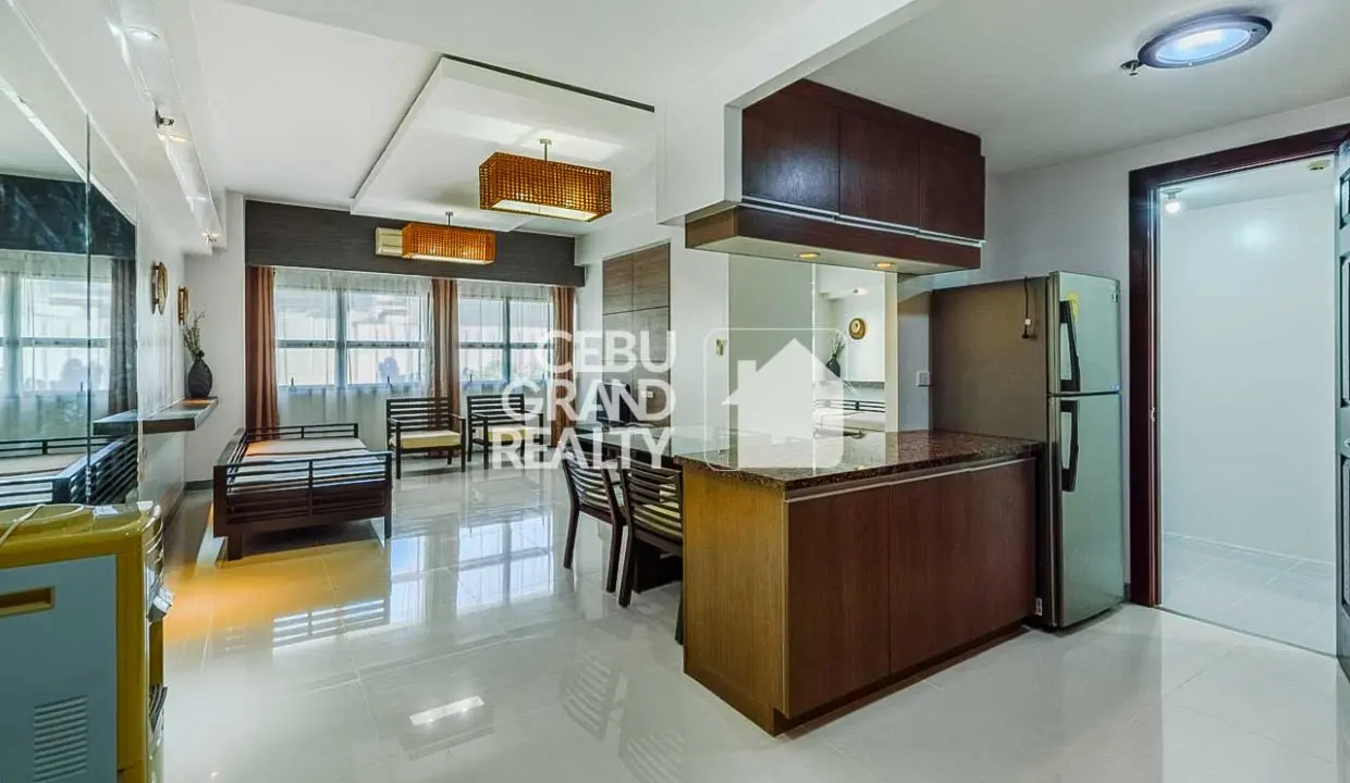 RCAV36 Cozy Condo with Open-Plan Living and Dining in Avalon Condominium - Cebu Grand Realty (2)