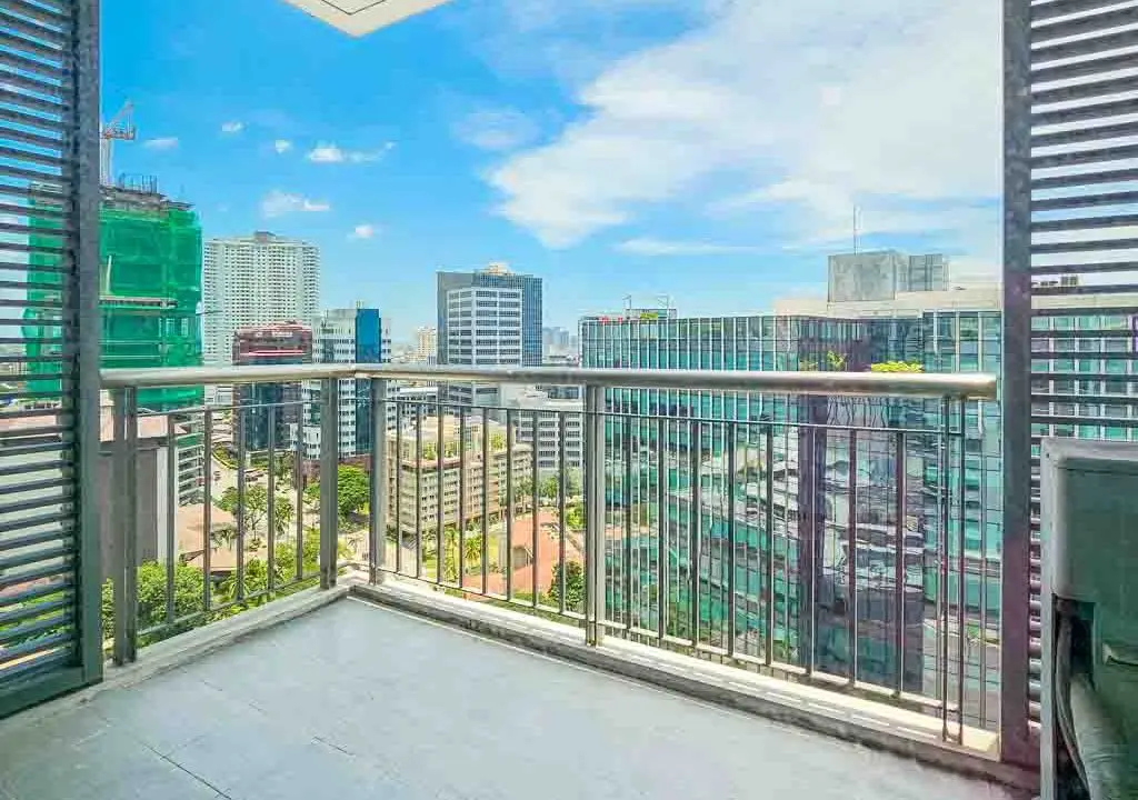 RCPP61 Luxury High-Rise Condo with Panoramic City Views in Park Point Residences - Cebu Grand Realty (16)