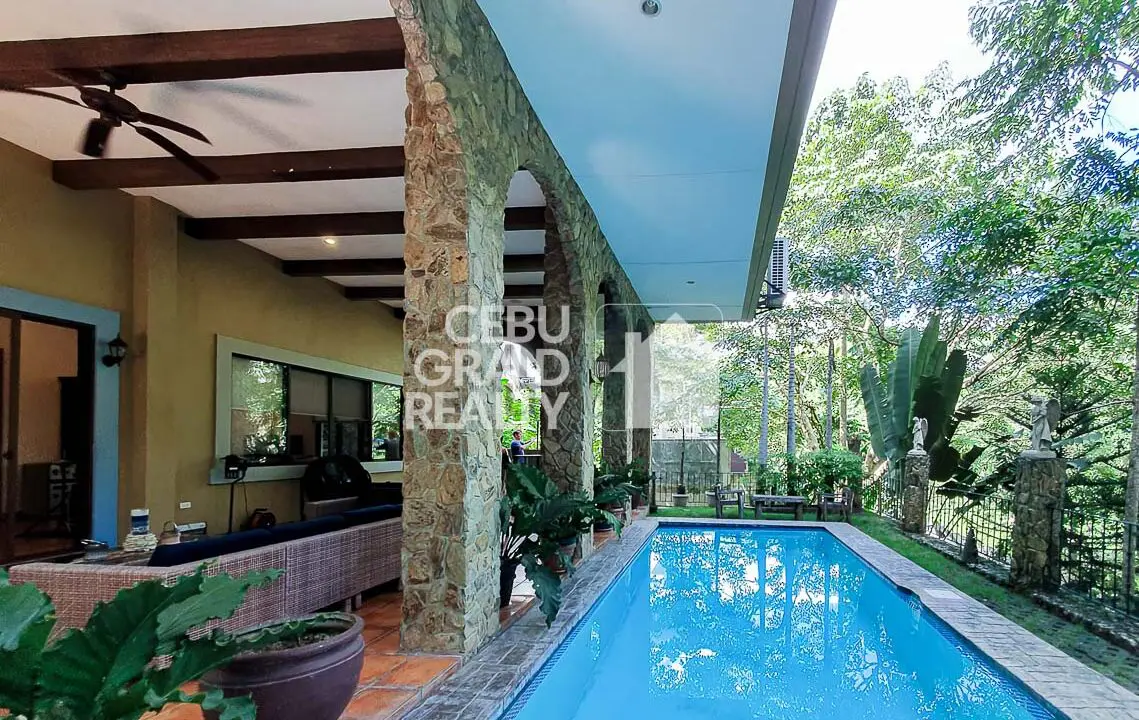 RHML77 Overlooking 4 Bedroom House with Swimming Pool for Rent in Maria Luisa Park- Cebu Grand Realty (1)