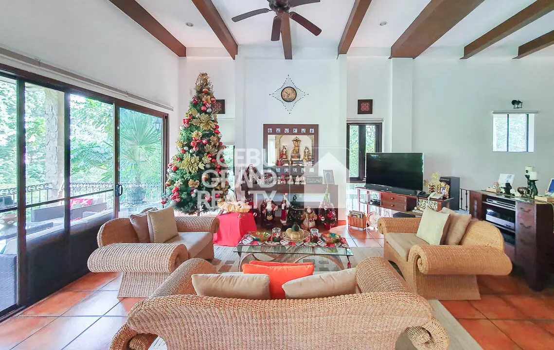 RHML77 Overlooking 4 Bedroom House with Swimming Pool for Rent in Maria Luisa Park- Cebu Grand Realty (17)