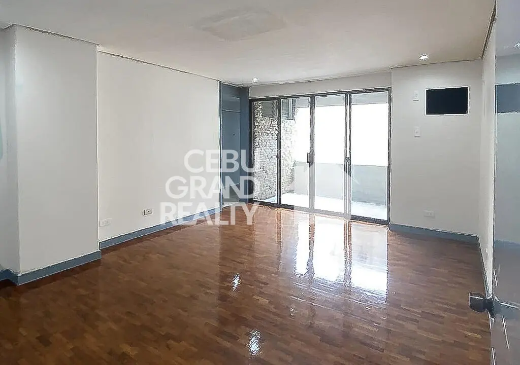 RCMC1 Bright and Spacious 3 Bedroom Condo in Cebu - Cebu Grand Realty 5