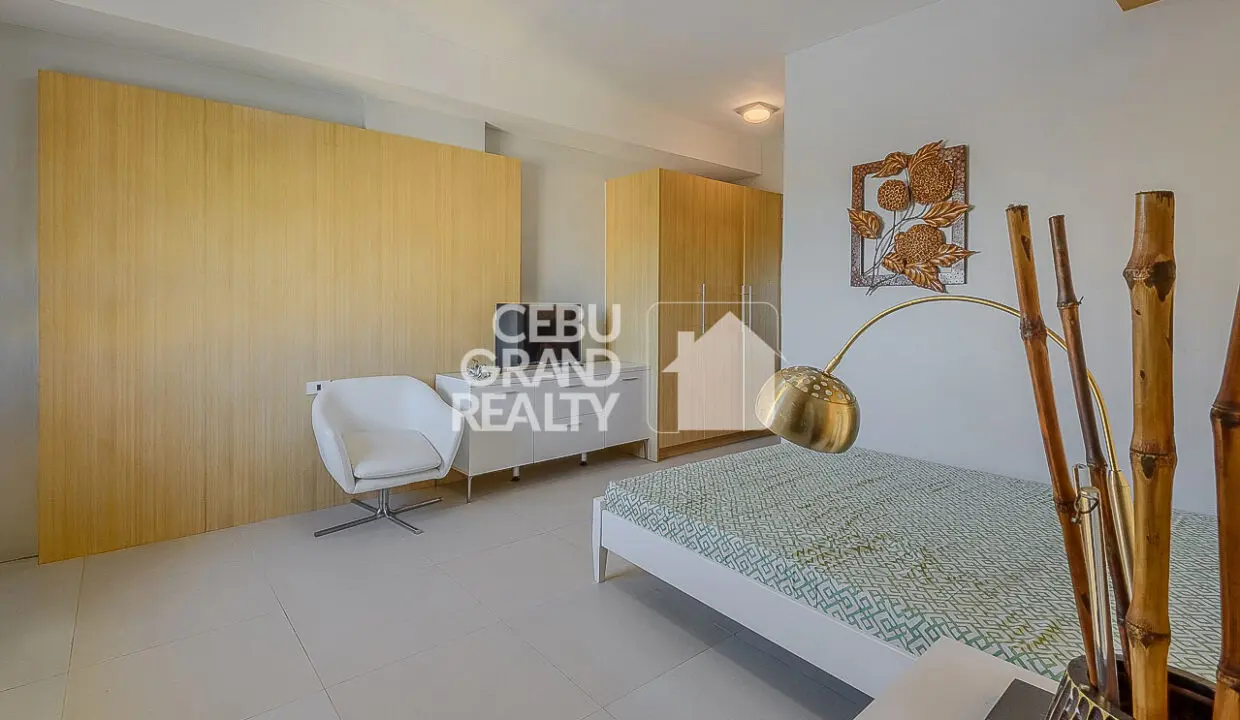 RCMRB3 Prime Location 1 Bedroom Condo at Midori Residences - Cebu Grand Realty 6