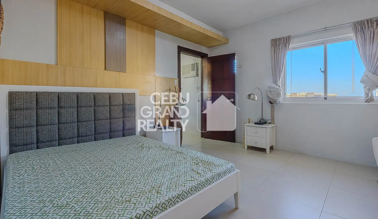 RCMRB3 Prime Location 1 Bedroom Condo at Midori Residences - Cebu Grand Realty 8