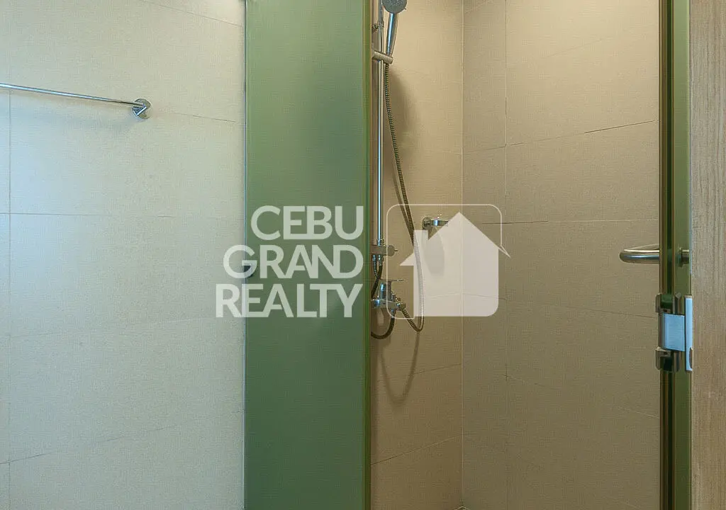 RCTS23 2 Bedroom Luxury Condo in 1016 Residences - Cebu Grand Realty 13