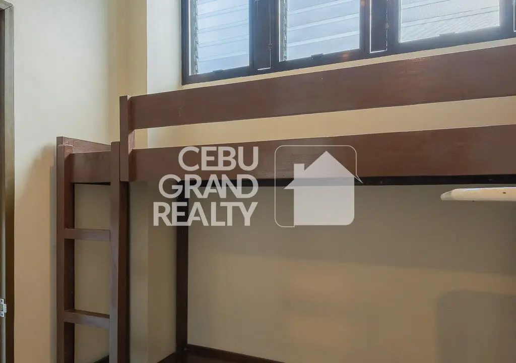 RHSF3 Bright and Stylish Townhouse for Rent in Banilad - Cebu Grand Realty 6