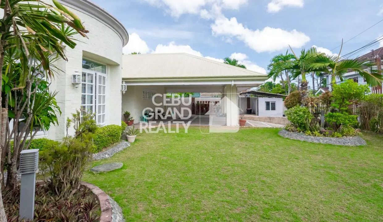 RHSN19 Peaceful and Convenient Family Home in Banilad - Cebu Grand Realty 10