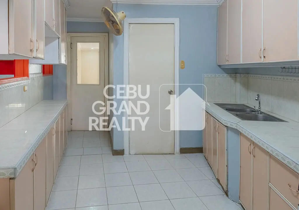 RHSN19 Peaceful and Convenient Family Home in Banilad - Cebu Grand Realty 13