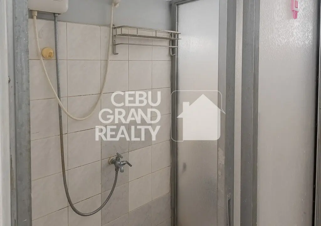 RHSN19 Peaceful and Convenient Family Home in Banilad - Cebu Grand Realty 21