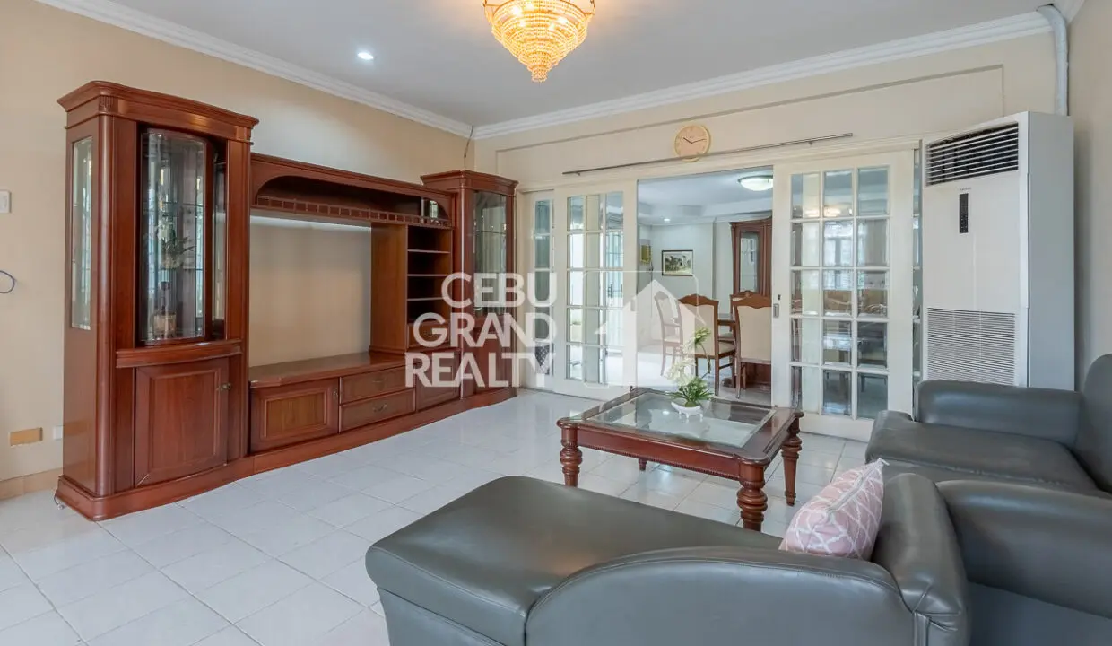 RHSN19 Peaceful and Convenient Family Home in Banilad - Cebu Grand Realty 5