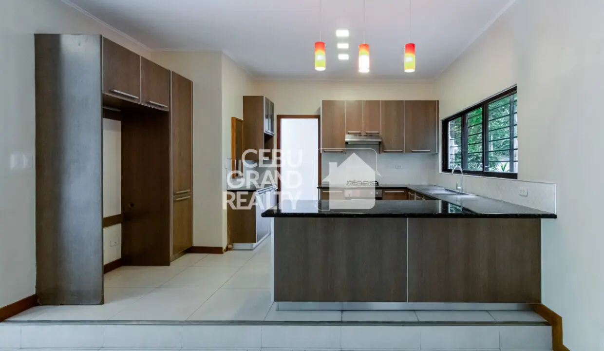 SRBML73 Renovated 3 Bedroom House for Sale in Maria Luisa Park - Cebu Grand Realty-5