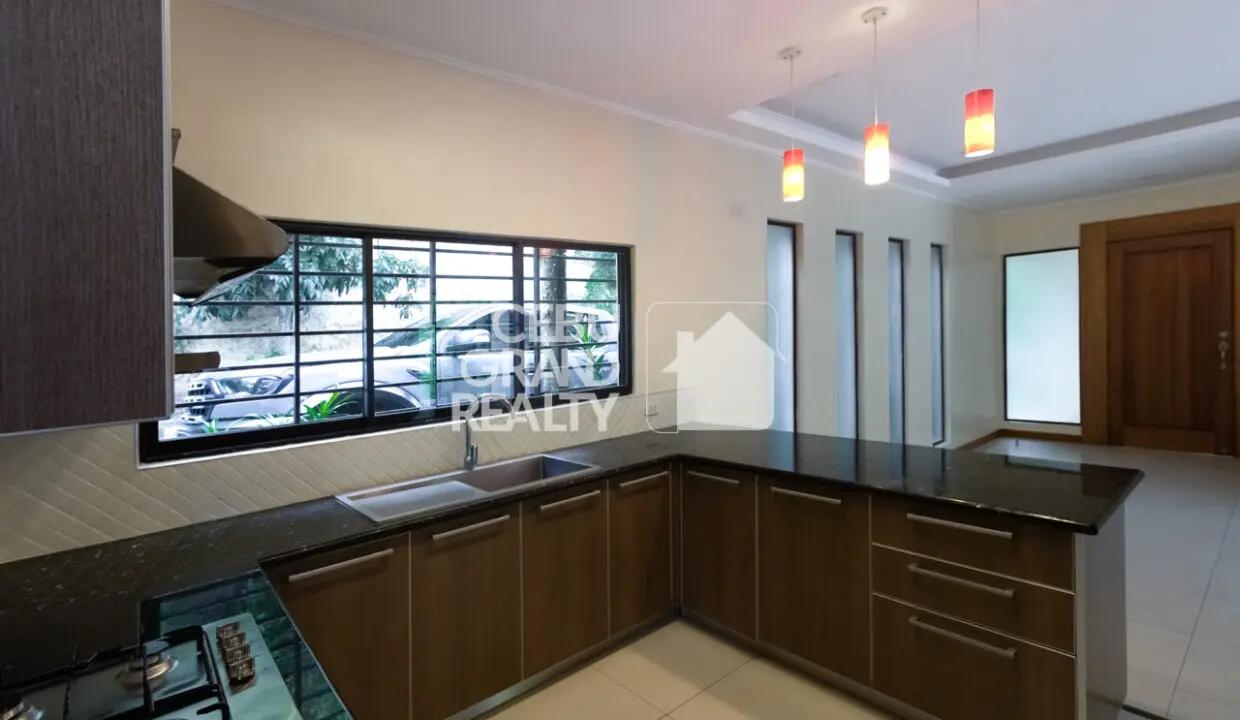 SRBML73 Renovated 3 Bedroom House for Sale in Maria Luisa Park - Cebu Grand Realty-6