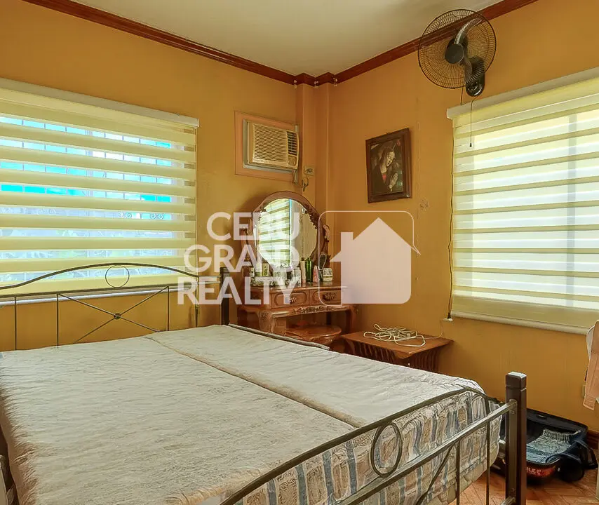 SRBNP1 Family Friendly House with Landscaped Garden in Guadalupe Cebu - Cebu Grand Realty 12