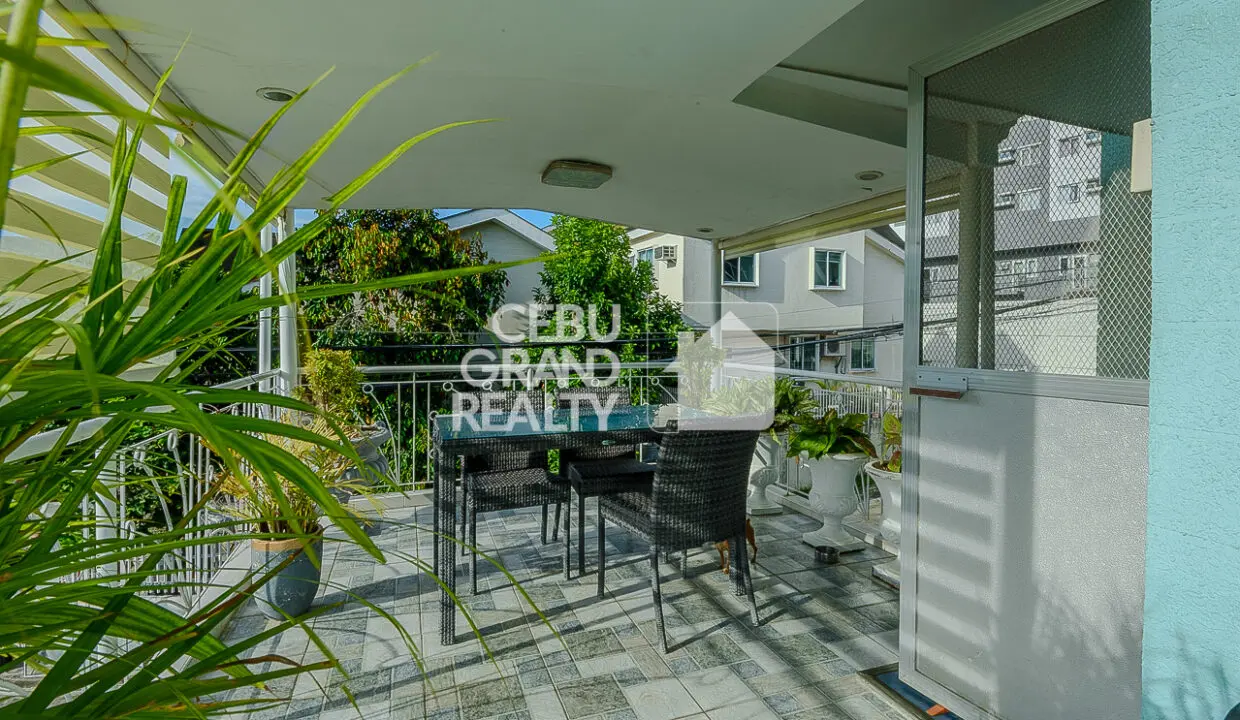 SRBNP1 Family Friendly House with Landscaped Garden in Guadalupe Cebu - Cebu Grand Realty 15