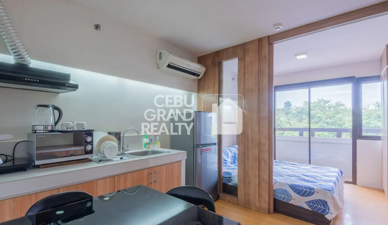 SRBOO2 Cozy and Convenient Studio Condo in One Oasis Cebu - Cebu Grand Realty 5