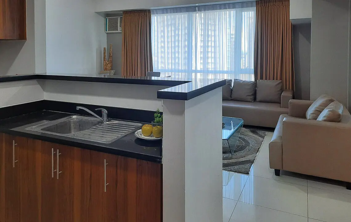 RCMP21 Upscale Condo for Rent in Marco Polo Tower 1 - Cebu Grand Realty - 2