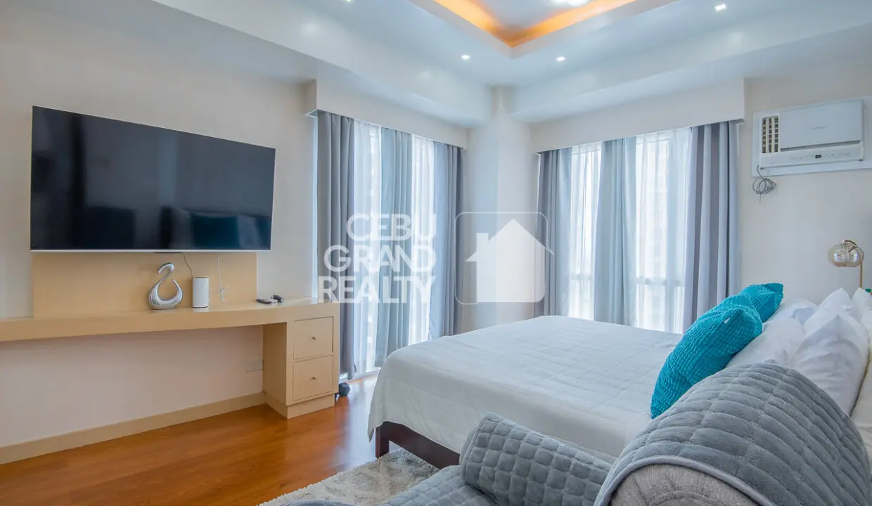 RCMP22 Fully Furnished Condo with Marble-Top Interiors in Marco Polo Residences - Cebu Grand Realty 6