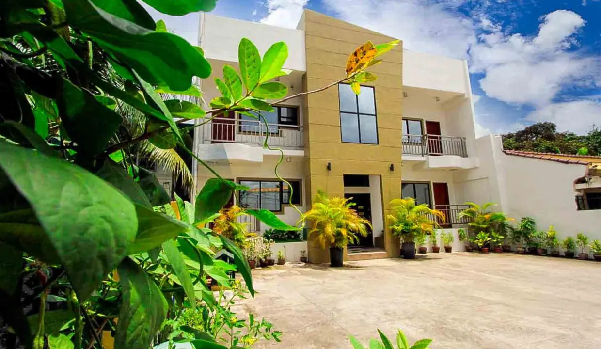 SRBLB1- Modern and Spacious Home for Sale in Advent Homes, Labangon 1 - Cebu Grand Realty (2)