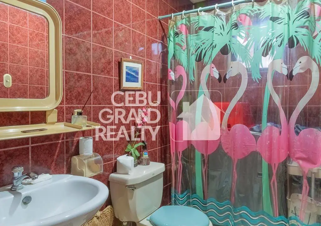 SRBML102 - Elegant Home with Entertainment Room in Maria Luisa Estate Park - Cebu Grand Realty (10)