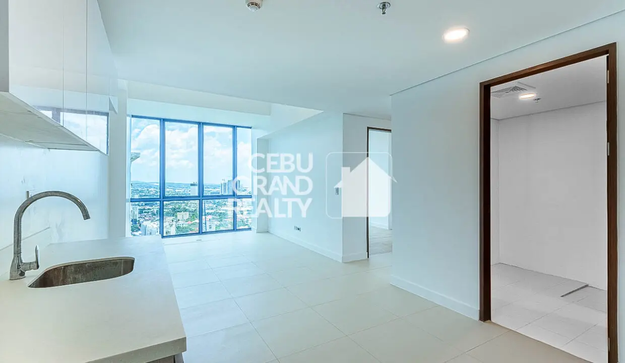 SRBTEP8 Brand New Elegant Condo in 38 Park Avenue with Panoramic Views - Cebu Grand Realty 2