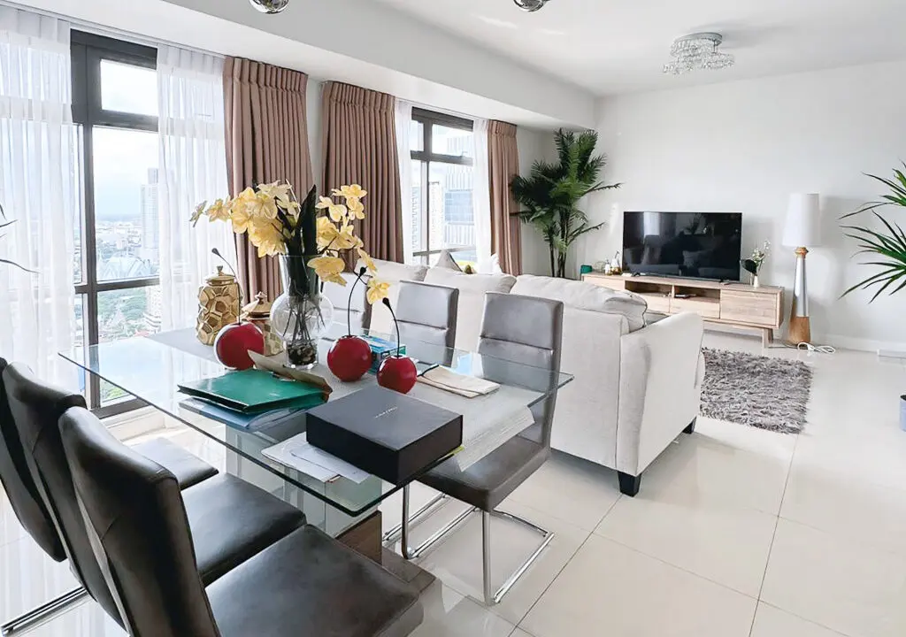 RCALC37 - High End Condo with Stunning City Views - Cebu Grand Realty (4)