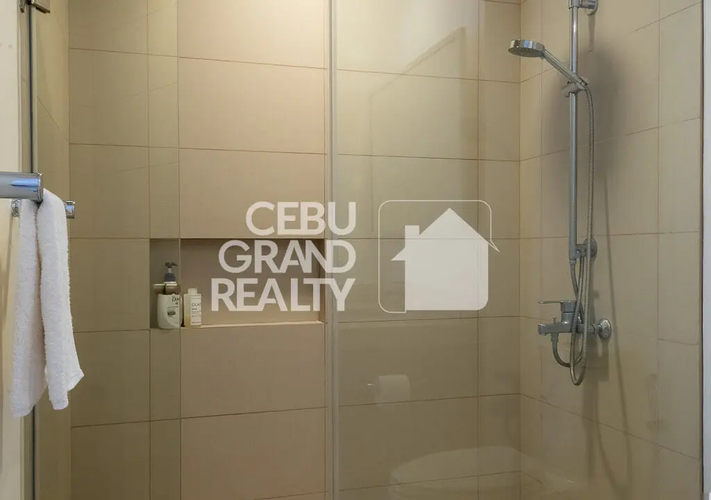 RCTTS45 - Peaceful & Stylish Condo with Nature Views - Cebu Grand Realty (15)