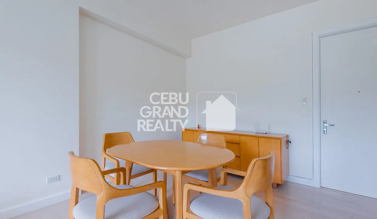 RCTTS45 - Peaceful & Stylish Condo with Nature Views - Cebu Grand Realty (6)