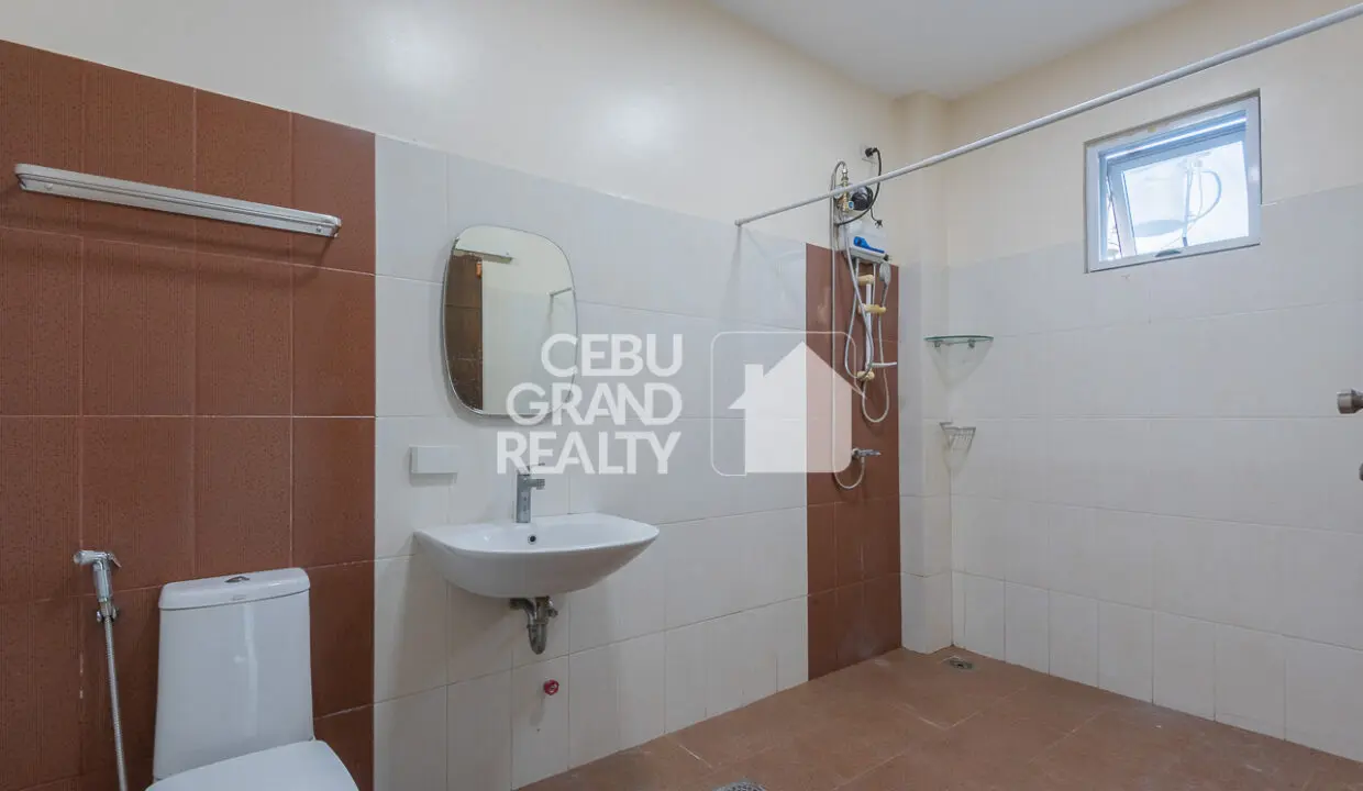 RHPT11 - Affordable and Spacious Home for Rent in Cebu City- Cebu Grand Realty (12A)