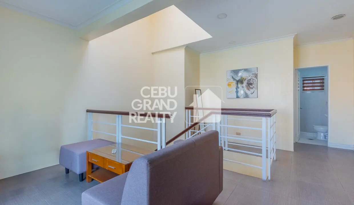 RHPT12 - Charming Townhouse with Functional and Stylish Design (9) - Cebu Grand Realty 1