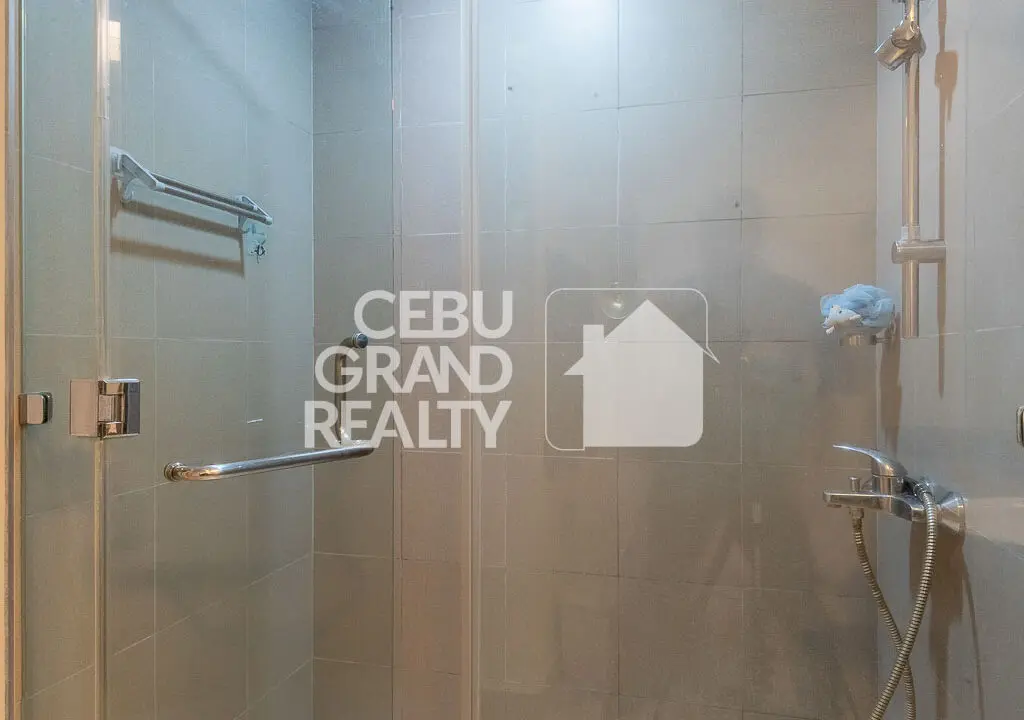 RCTS25- Luxury High Rise Living with Panoramic City Views - Cebu Grand Realty (23)