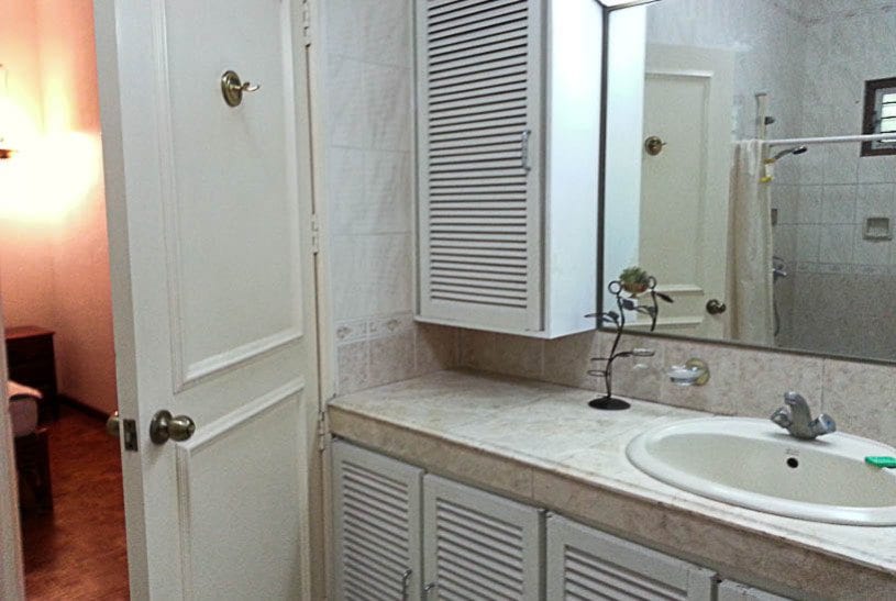 RH191 4 Bedroom House for Rent in Cebu City Banilad Cebu Grand R