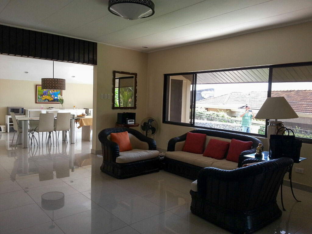 RH110 4 Bedroom House for Rent in Cebu City Cebu Grand Realty