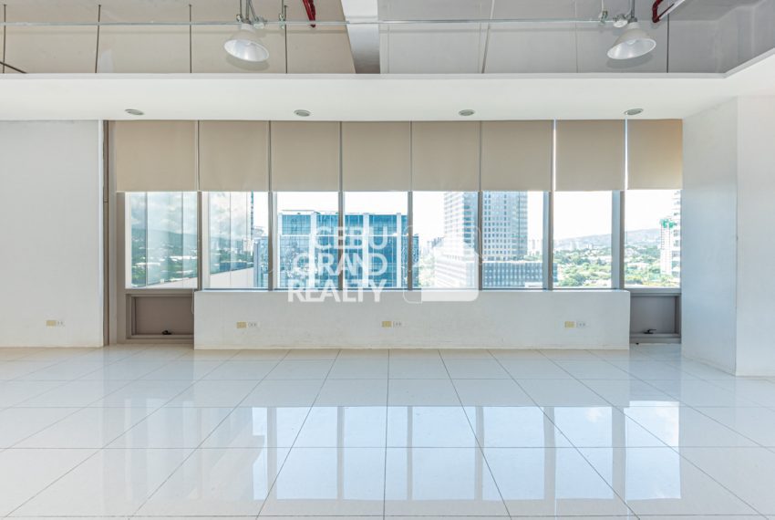 RCPPX2 63 SqM PEZA Office Space for Rent in Cebu IT Park - Cebu Grand Realty (5)