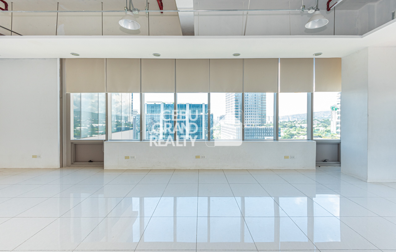 RCPPX2 63 SqM PEZA Office Space for Rent in Cebu IT Park - Cebu Grand Realty (5)