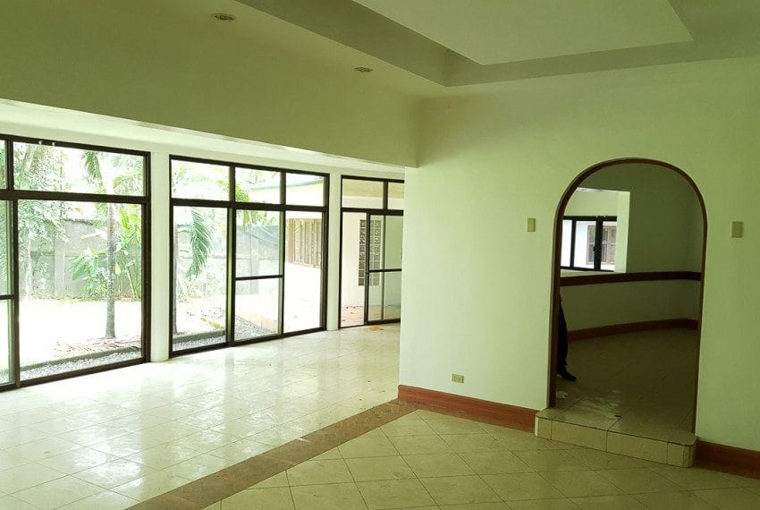 RH235 3 Bedroom House for Rent in Cebu City Banilad Cebu Grand R