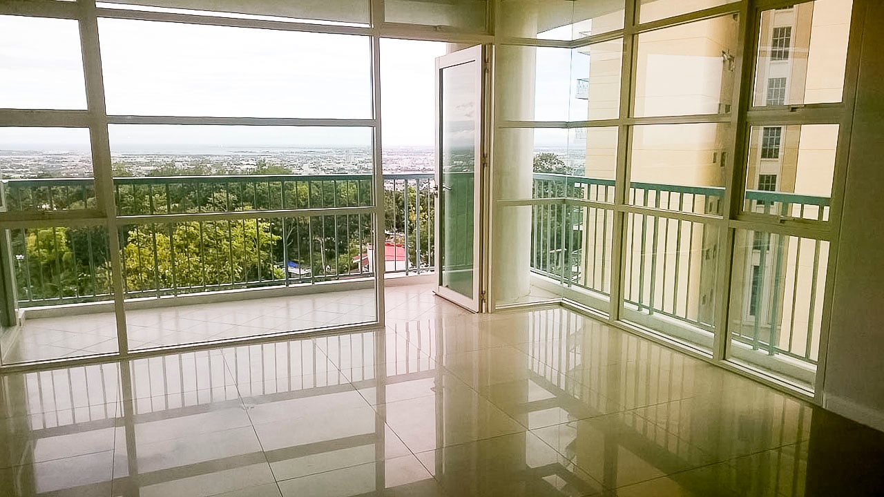 RC9 2 Bedroom Condo for Rent in Citylights Garden Lahug Cebu Cit