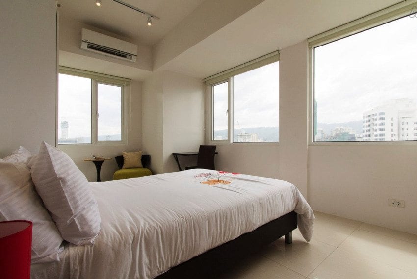 RC206 1 Bedroom Condo for Rent in Cebu Business Park Cebu City Cebu Grand Realty (5)