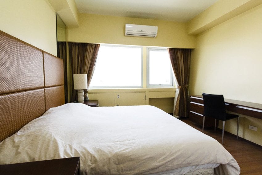 RC298 2 Bedroom Condo for Rent in Cebu Business Park Cebu Grand