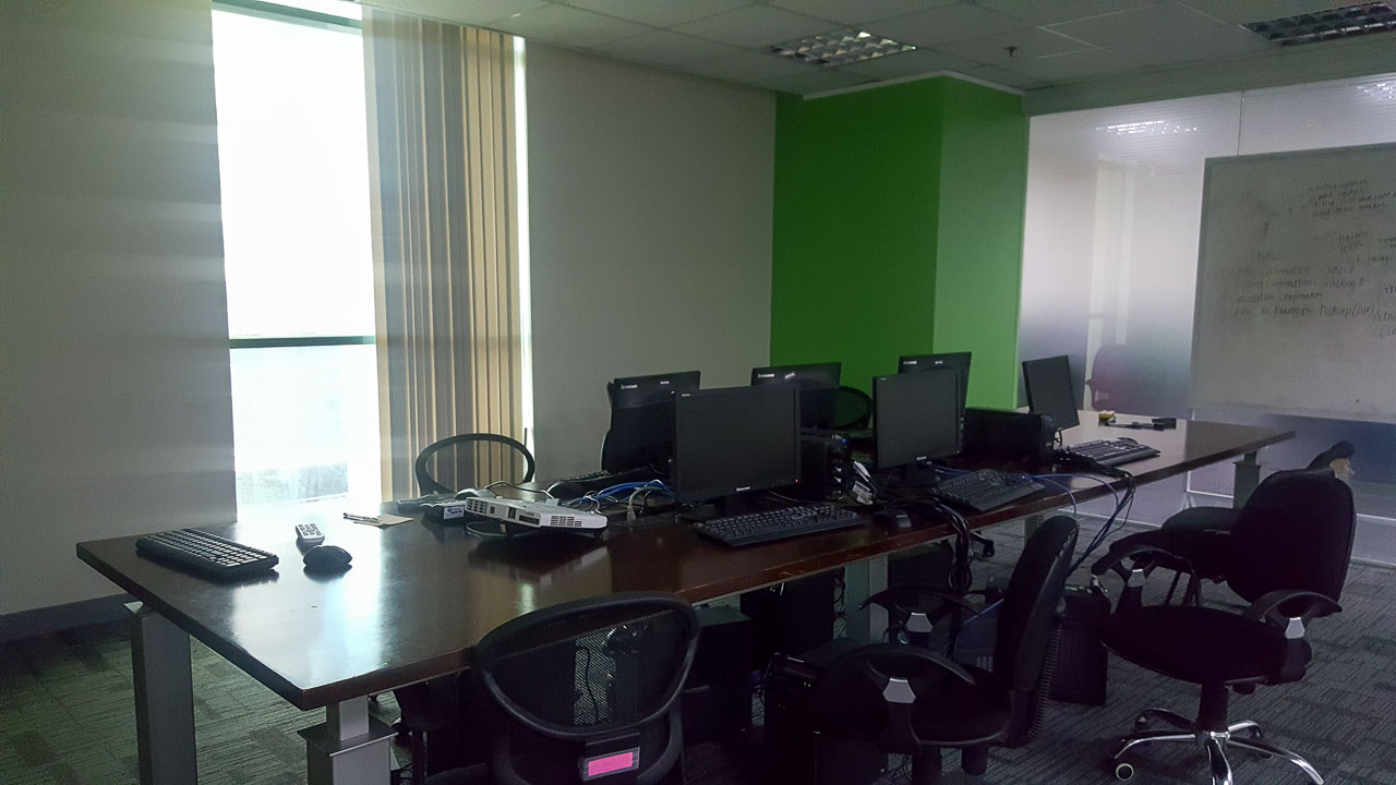 RCP129 1472 SqM PEZA Office Space for Rent in Cebu Business Park
