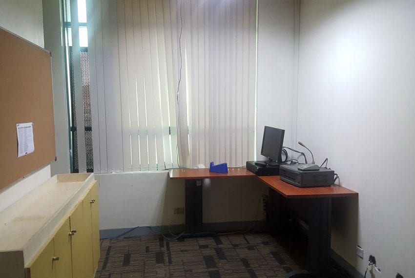 RCP129 1472 SqM PEZA Office Space for Rent in Cebu Business Park
