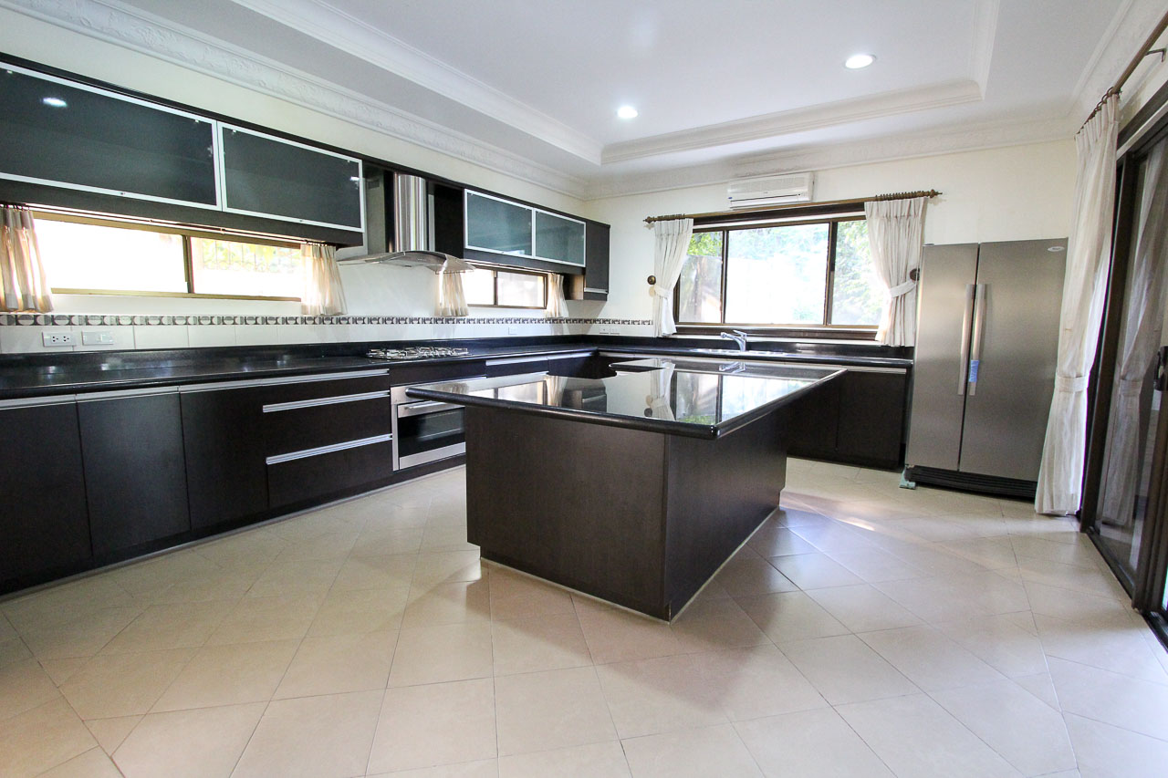 RH253 4 Bedroom House for Rent in Maria Luisa Estate Park Cebu C