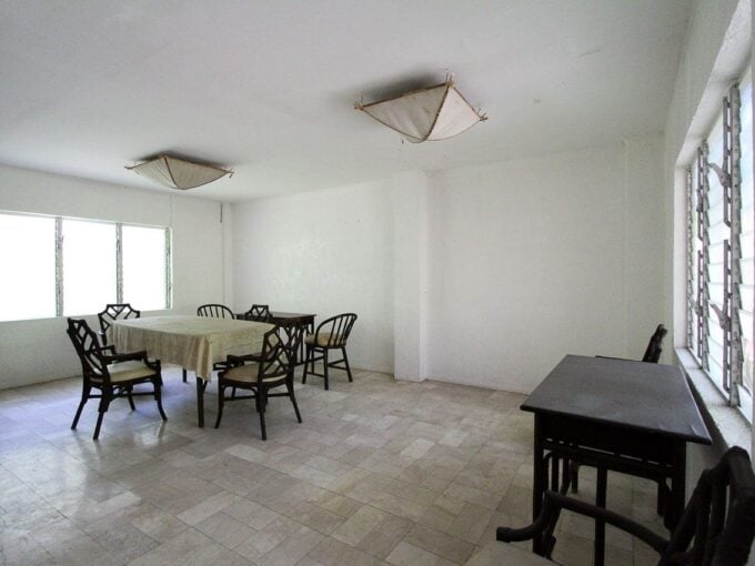 House for Rent in Maria Luisa