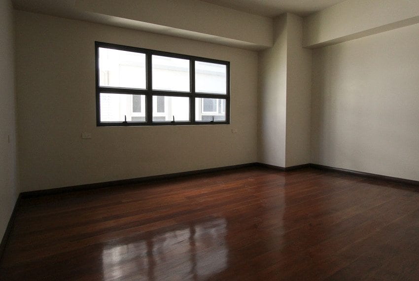 SRB86 2 Bedroom Condo for Sale in Avalon Condominium Cebu Business Park Cebu Grand Realty (3)