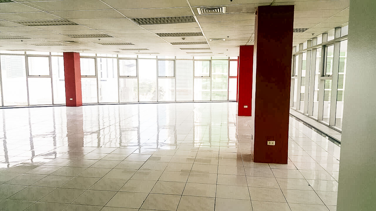 RCP134 352 SqM PEZA Office for Rent in Cebu Business Park IT Par