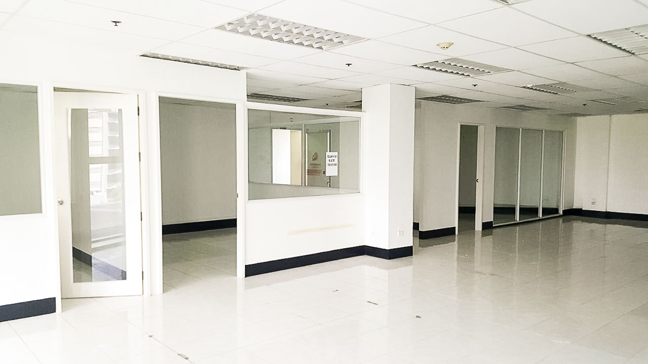 RCP135 154 SqM PEZA Office for Rent in Cebu Business Park Cebu G