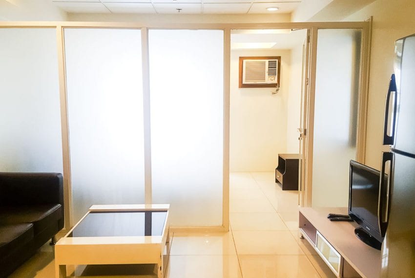 RC323 Studio Condo for Rent in Cebu Business Park Cebu Grand Rea